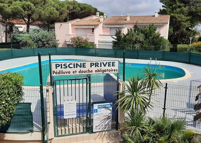 Appartement 2 pièces mezzanine avec piscine