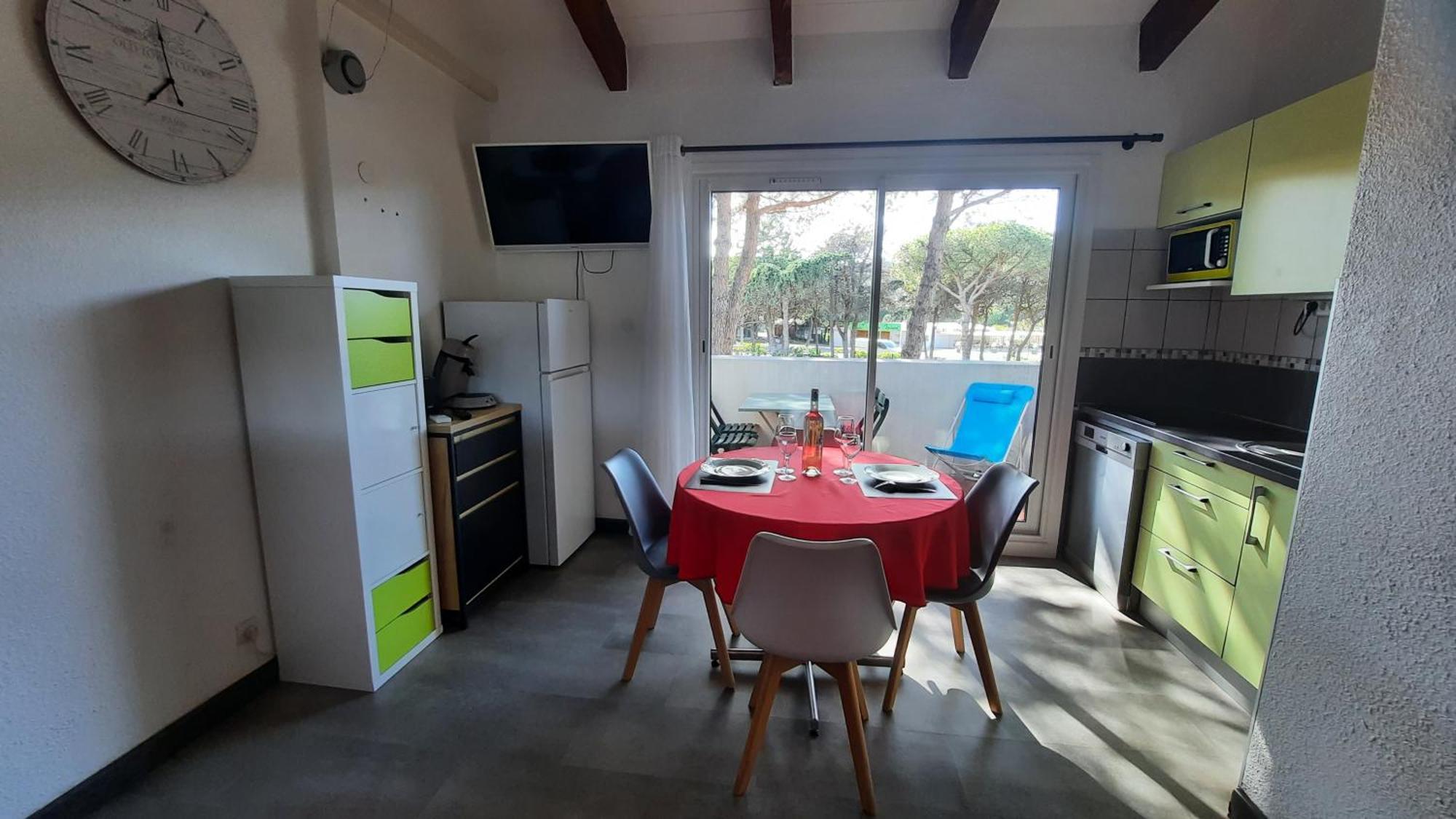 2 Pièces Mezzanine Avec Piscine Appartement Agde